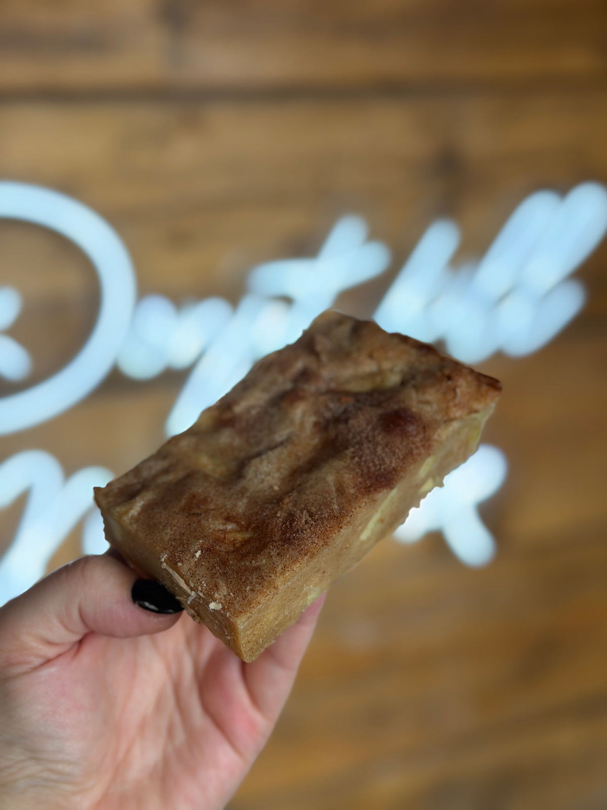 Apple and Cinnamon Blondie