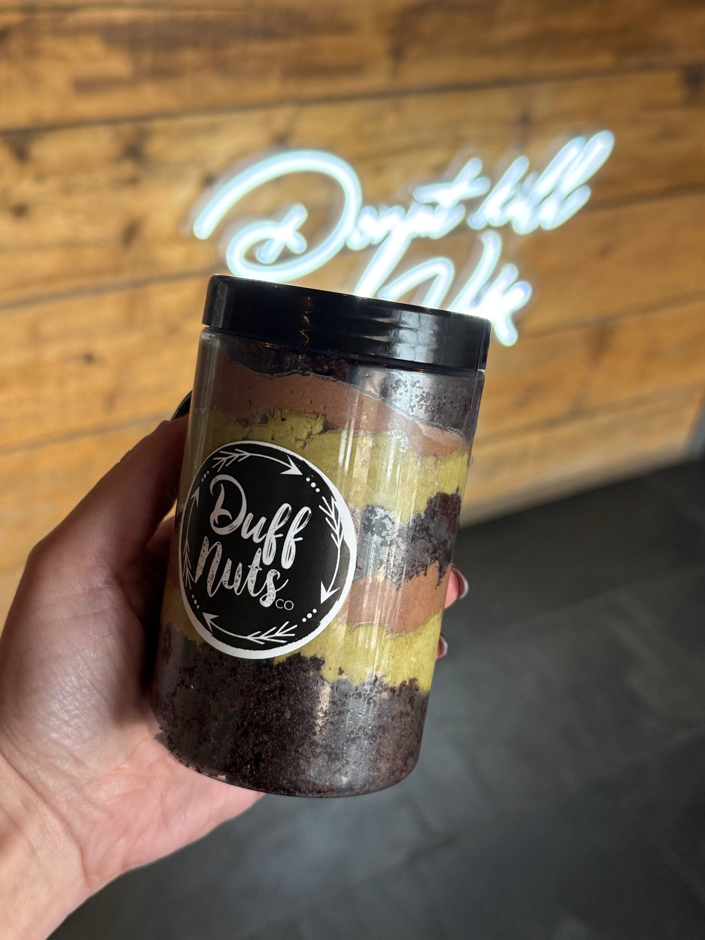 Dubai Chocolate Cake Pot