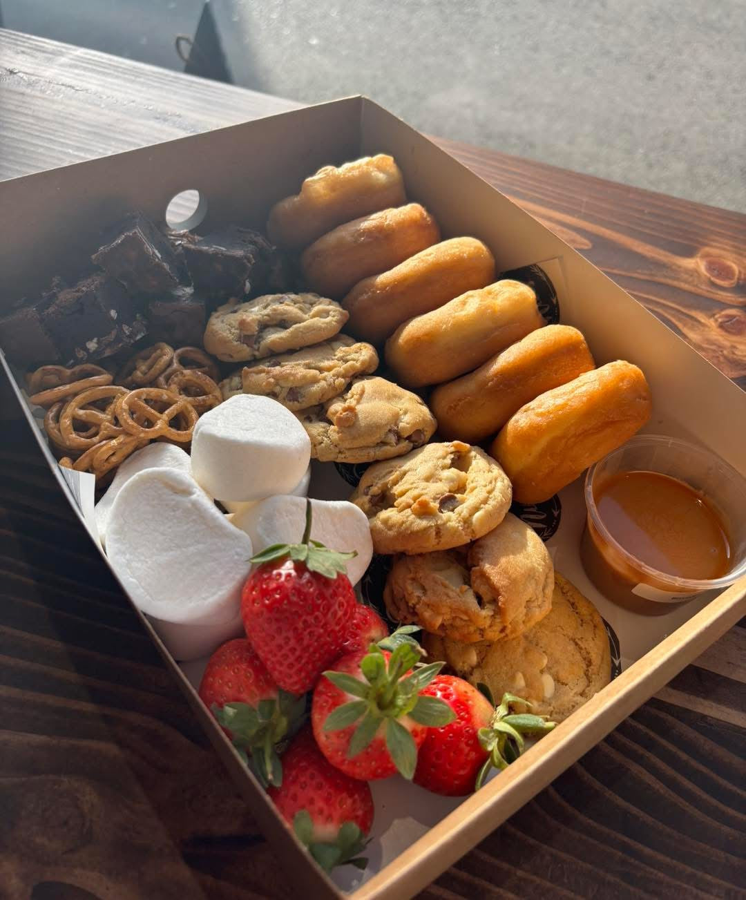 Ultimate Sharer Box