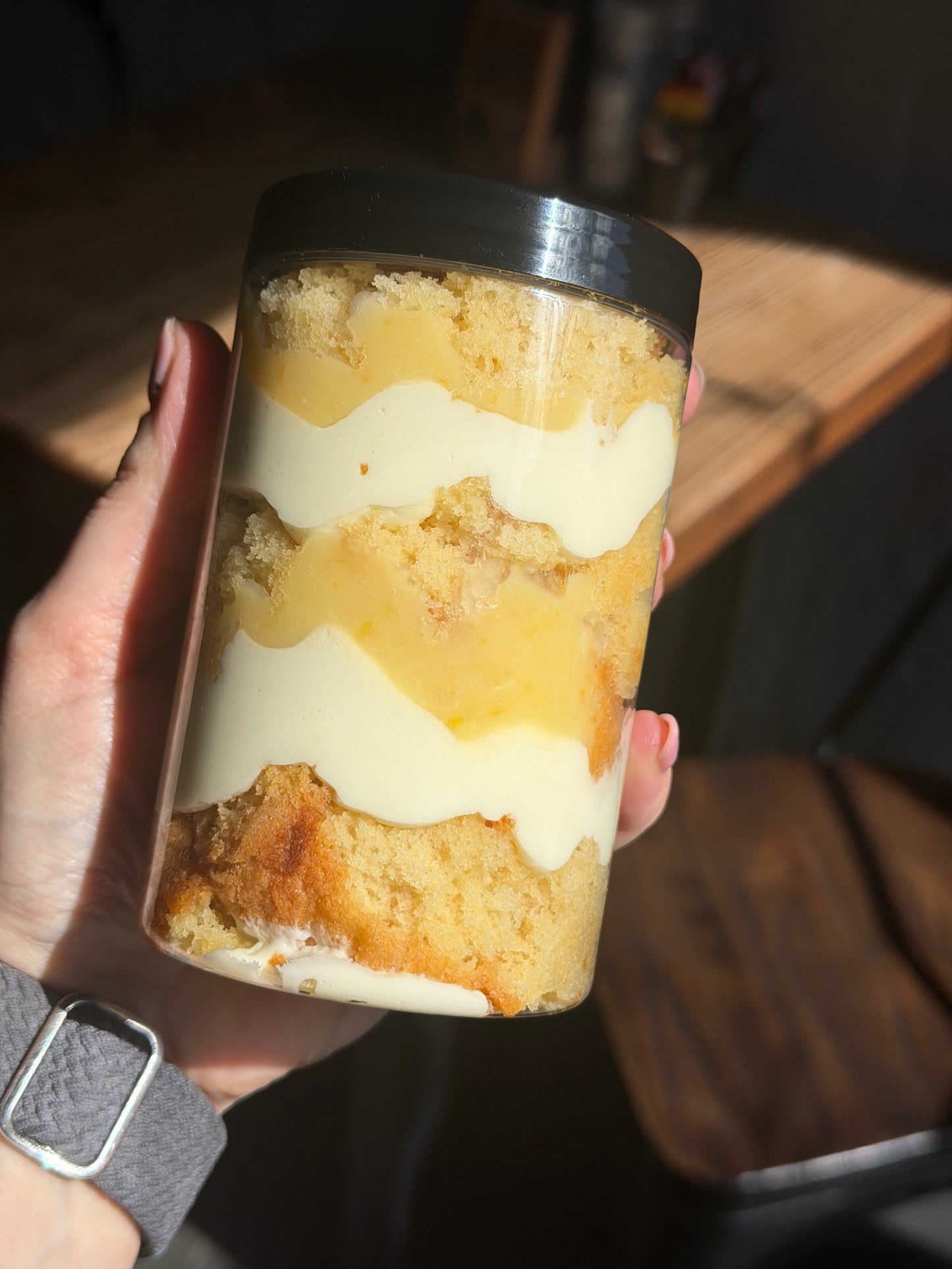 Lemon & White Chocolate Cake Pot