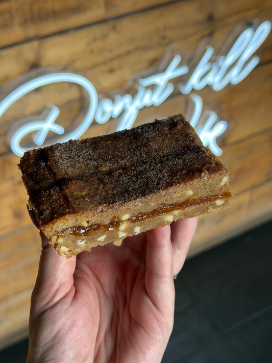 Churro Blondie