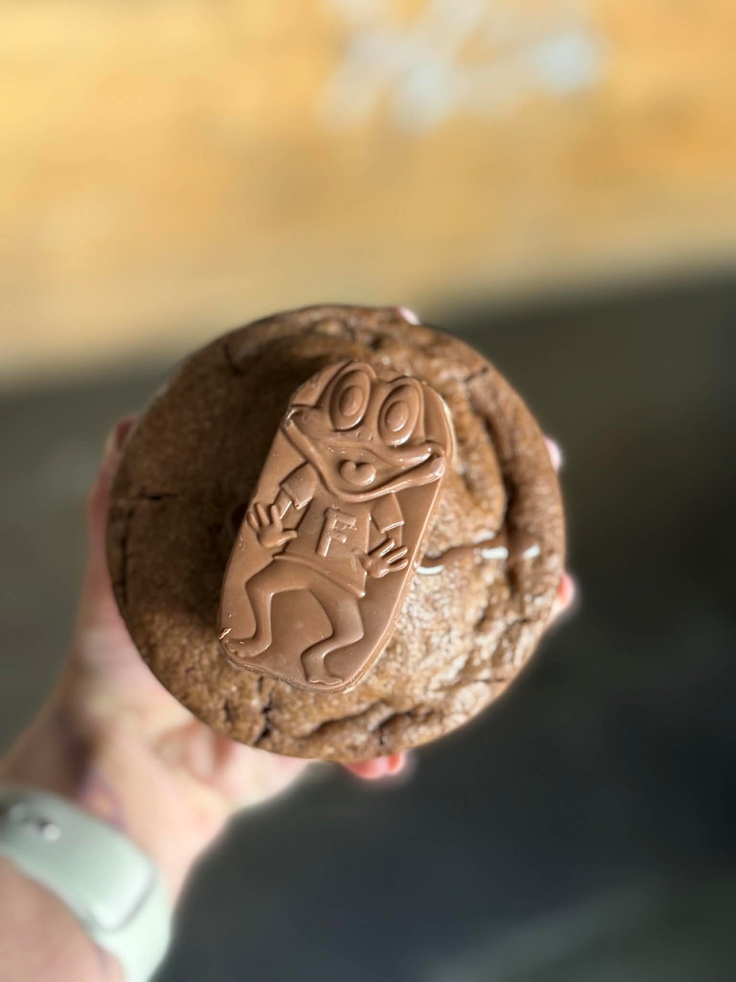 Freddo Caramel Stuffed Cookie